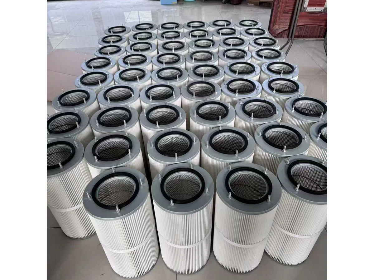 Filter cartridges and bags in different media for dust collectors