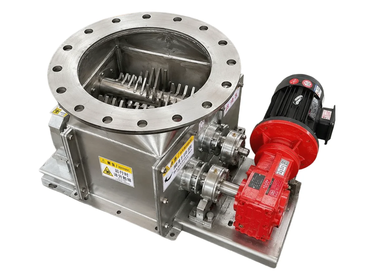 Lump breaker for breaking agglomerated powder - view 3